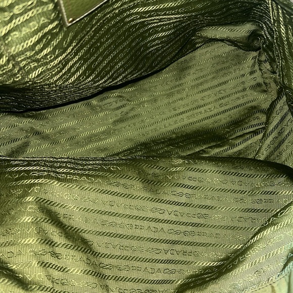 1261 Prada nylon tote - Picture 8 of 11